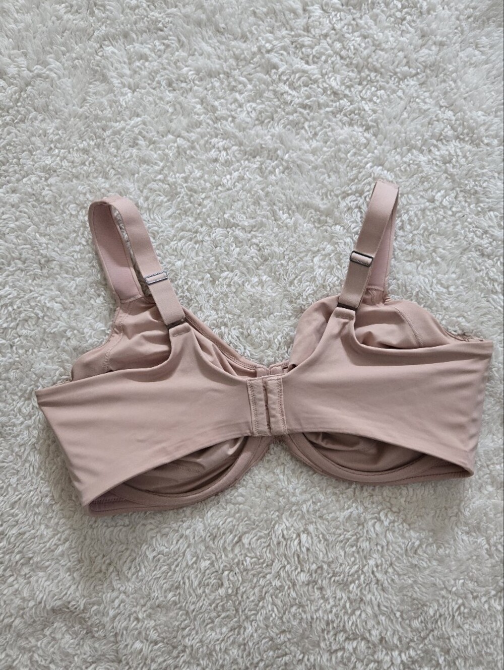 Spanx | Low Profile Minimizer Bra - Picture 7 of 10